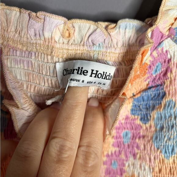 Charlie Holiday Pink and Purple Floral Cropped Smocked Top Size 8 - Picture 4 of 6